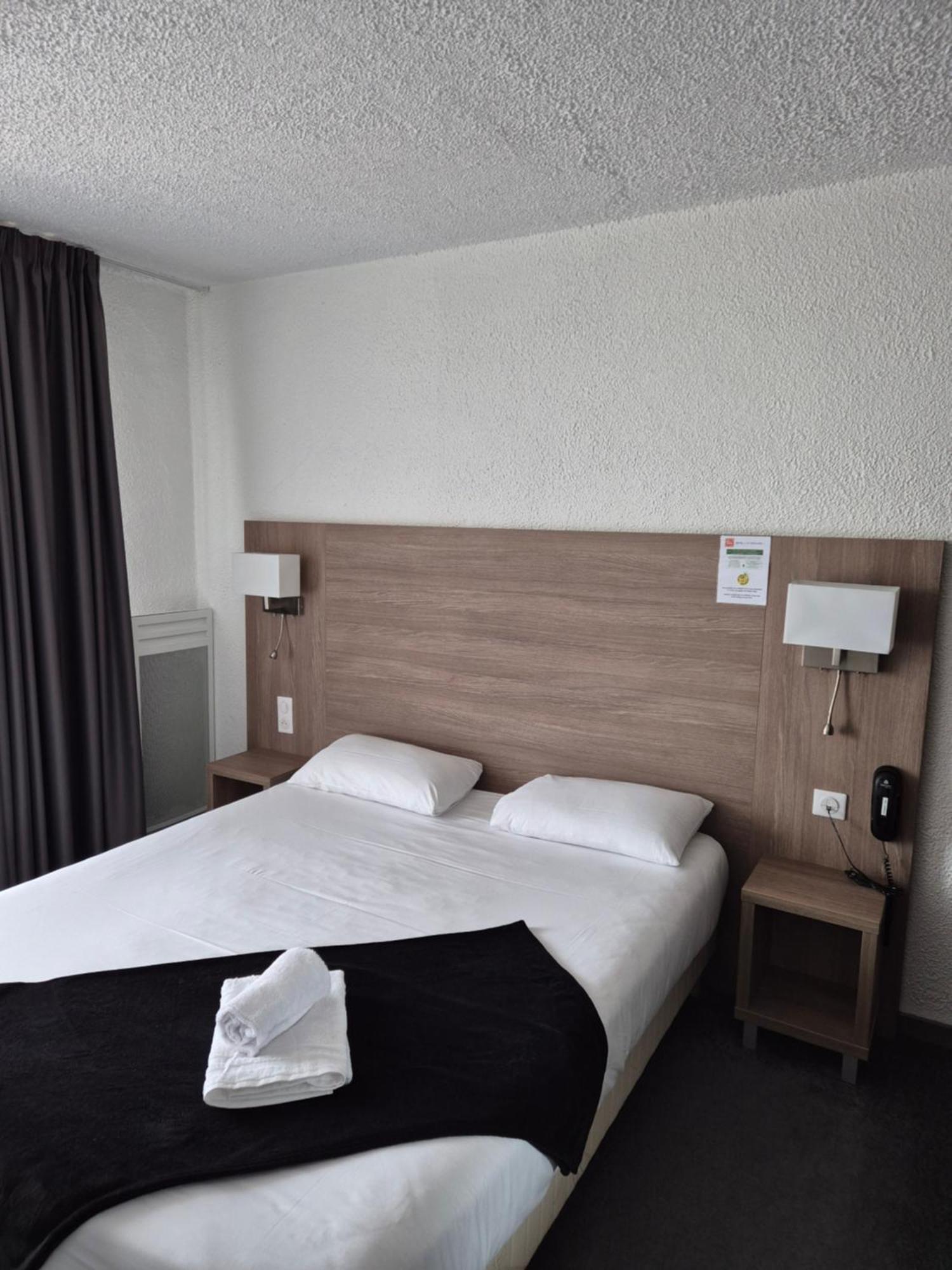 Cit'Hotel Le Challans Buitenkant foto