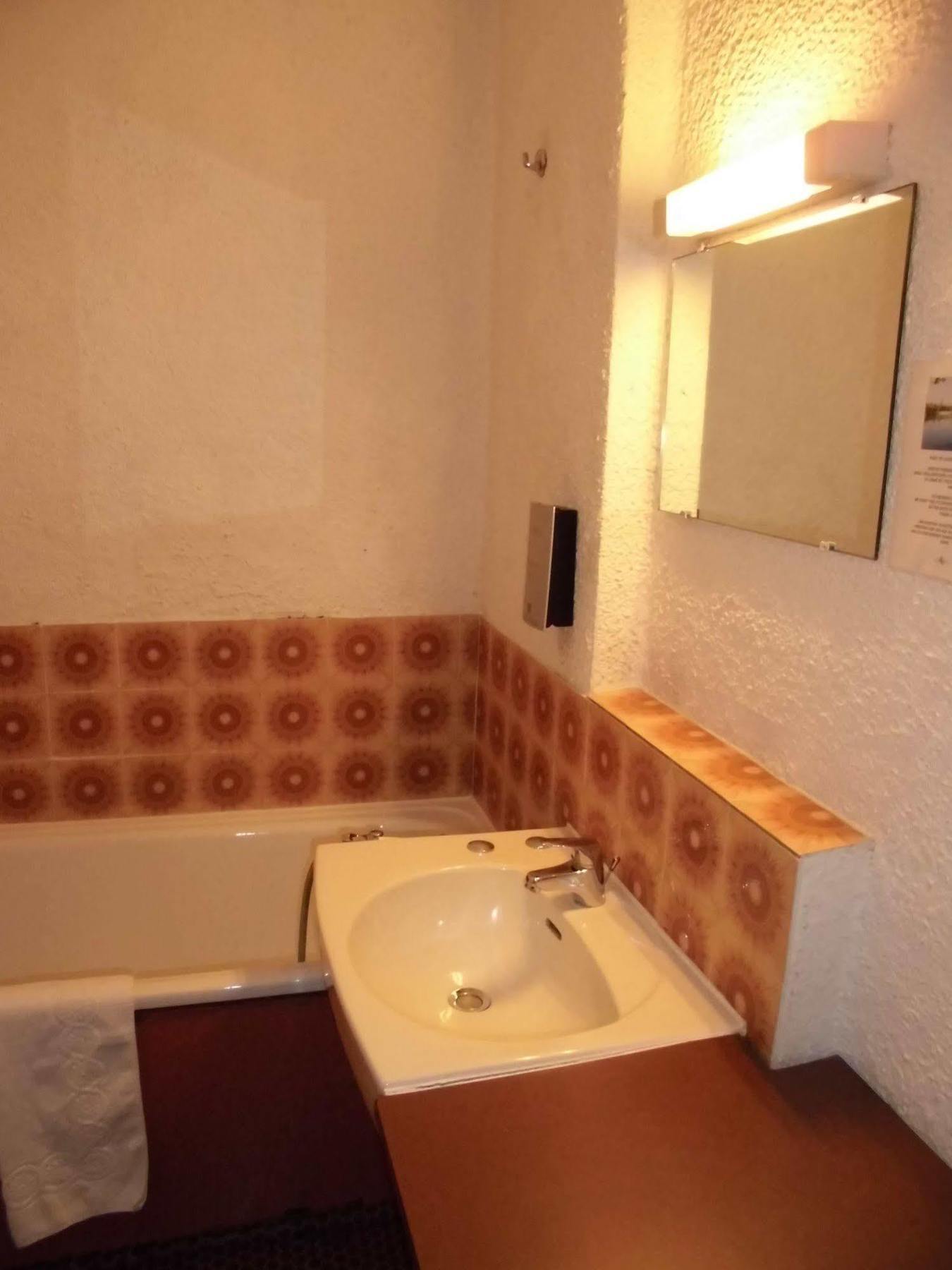 Cit'Hotel Le Challans Buitenkant foto